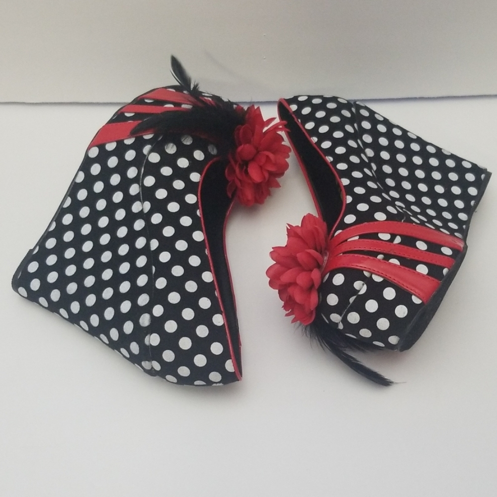 SOLD Bettie Page Platform Wedge Heel Size 6
